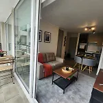 Hom I Nuevo Y Moderno Depto 2D2B 3 Pax Santiago