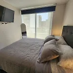Hom I Nuevo Y Moderno Depto 2D2B 3 Pax Santiago